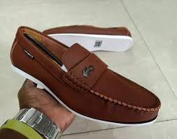 Lacoste Men's Leather Loafer Image 4